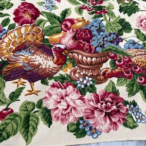 Vintage Wilton Court Thanksgiving floral turkey Tablecloth oblong oval 57x80